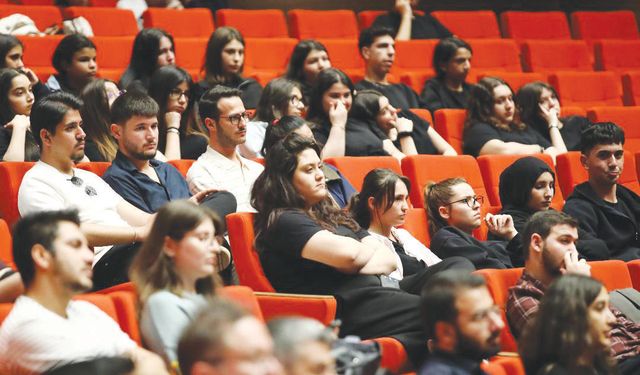‘Sektör ihtiyaçlarına uygun şekilde bireyler yetiştirilmeli’