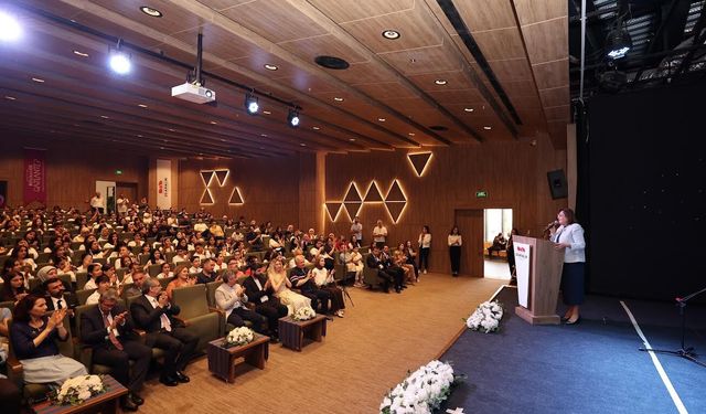 ‘Zamanın ruhu, bize ne diyorsa onu yapmalıyız’