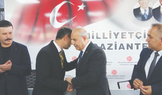 ‘Birlik içinde olduğumuz sürece bayrağımız dalgalanacak’