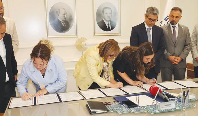 ‘İlk aile kütüphanesini de açmış olacağız’