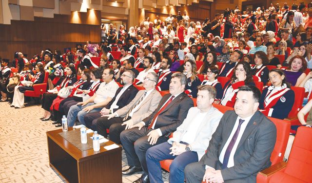 ‘Bu kentte yetişen gençlerin hayal gücünün yüksek olması lazım!’