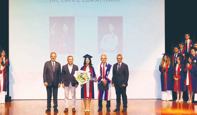 ‘Öğrendiklerinizi toplum yararına kullanma zamanı geldi’