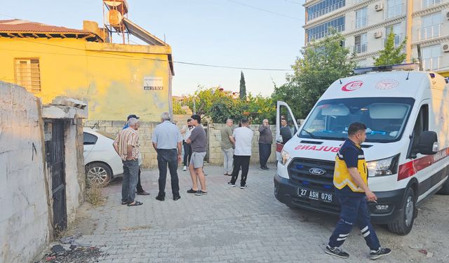 Haber alınamayan kişi evinde ölü bulundu