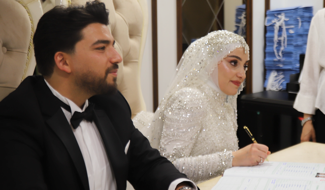 ‘Bir günde 106 nikah kıydık’