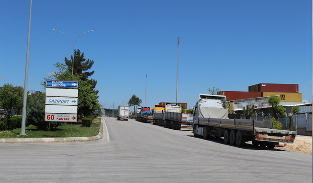 ELEKTRİK TÜKETİMİNDE DİKKAT ÇEKİCİ DÜŞÜŞ