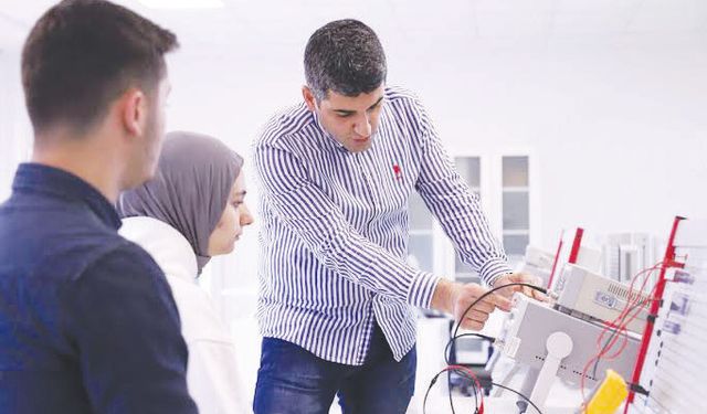 Geleceğin mühendisleri yapay zekâyla yetişiyor!