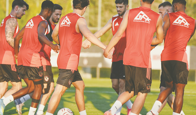 GAZiANTEP FK, OYUN TEMPOSUNU GELiŞTiRiYOR!