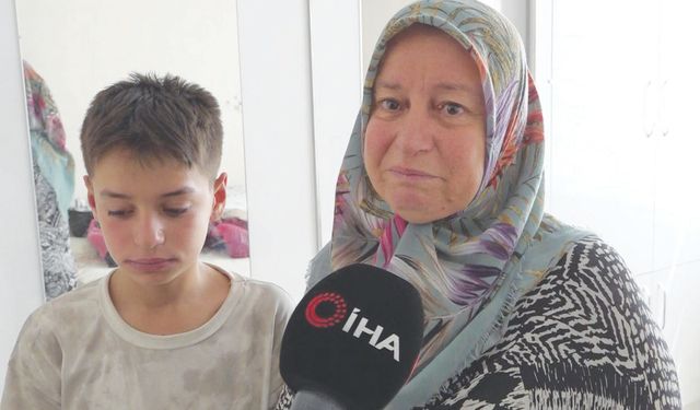 4 dakikada 1 kilo altını çaldılar!