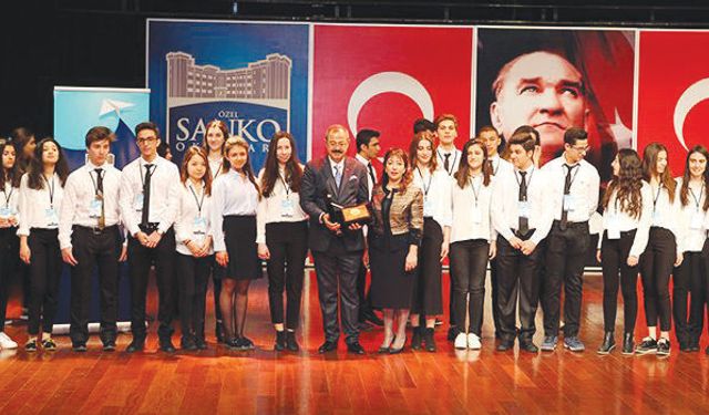 ‘Gelişmiş bir eğitim modelini gelecek nesile aktarıyoruz’