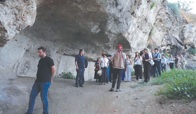 ‘Dülük Antik Kenti'nin binlerce yıllık geçmişi ziyaretçilerini büyülüyor’
