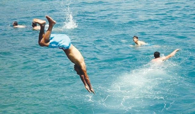 ‘Sığ suya balıklama atlamak felç riski taşıyor’