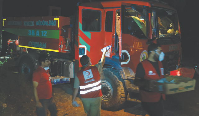 ‘Orman yangınlarında 26 noktada sahadayız’