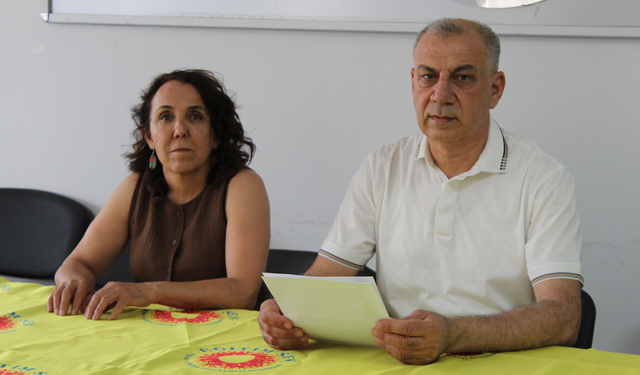 ‘GERİLEMENİN SORUMLUSU ÖĞRENCİLER YA DA EĞİTİM EMEKÇİLERİ DEĞİL’