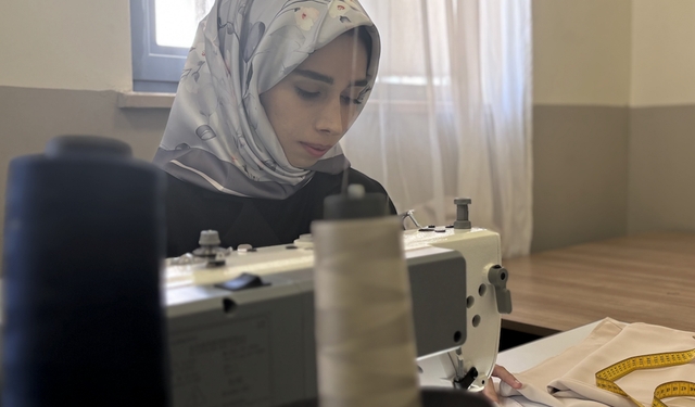 ‘El emeği ürünler ilgi görüyor’