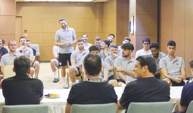 ‘Yeni sezon hazırlıklarını yakından takip ediyoruz’