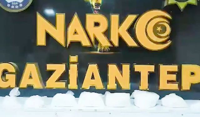 8 buçuk kilo uyuşturucu taşıyan 3 kişi gözaltında!