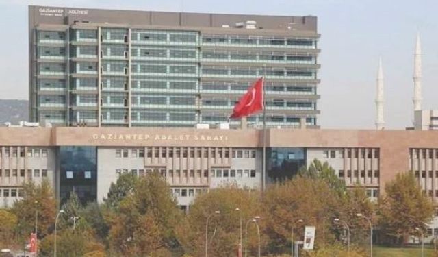 ‘Belediye başkanı neden şirket aracını kullanıyor?’