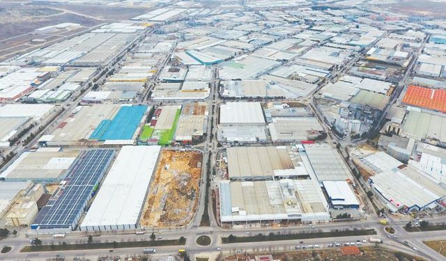 ‘Enflasyon düşerken yatırım zayıflamamalı’