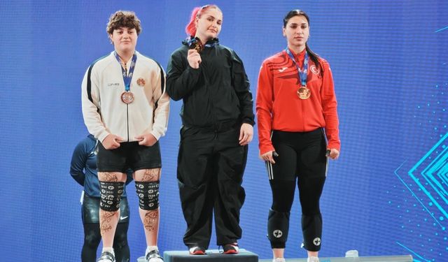 Millî sporcular, önemli bir başarıya imza attı