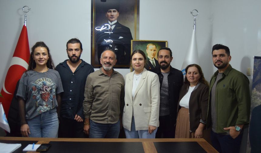 ÖĞRETMENLER GEÇİNEMİYOR