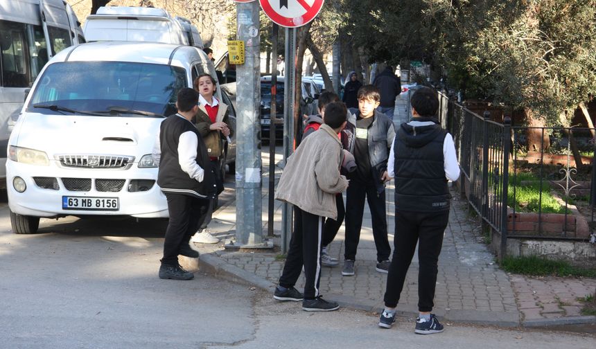 ‘ÖĞRETMENLERİN HAKLI TALEPLERİ KARŞILANMALI’