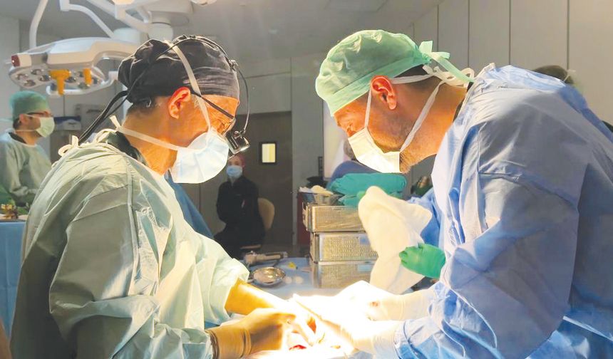 ‘Böbrek naklinde başarıyı elde ettik’