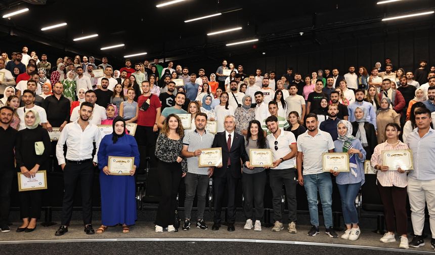 ‘Gençler evlenmekte cesur olmalı’