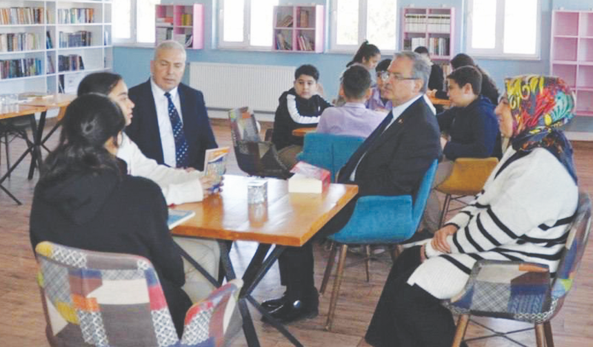 ‘Eğitim geleceğimiz çok önemli’