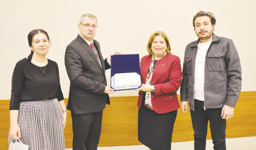 ‘Atalarımız, fedakârlık ve cesaretle sarsılmaz bir duruş sergiledi.