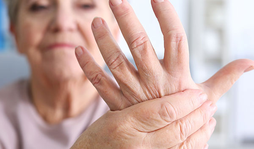 ‘Proloterapi kronik ağrılarda ameliyatsız tedavi imkanı sunuyor’