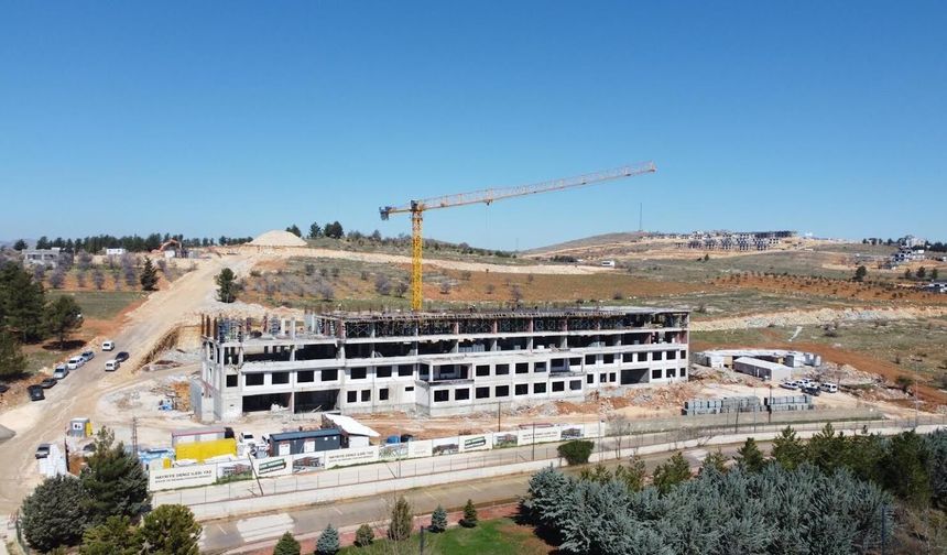 Kentin dört bir yanında çalışmalar sürüyor!