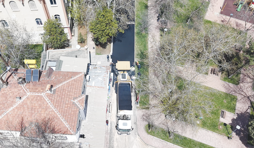 Asfalt çalışmaları devam ediyor