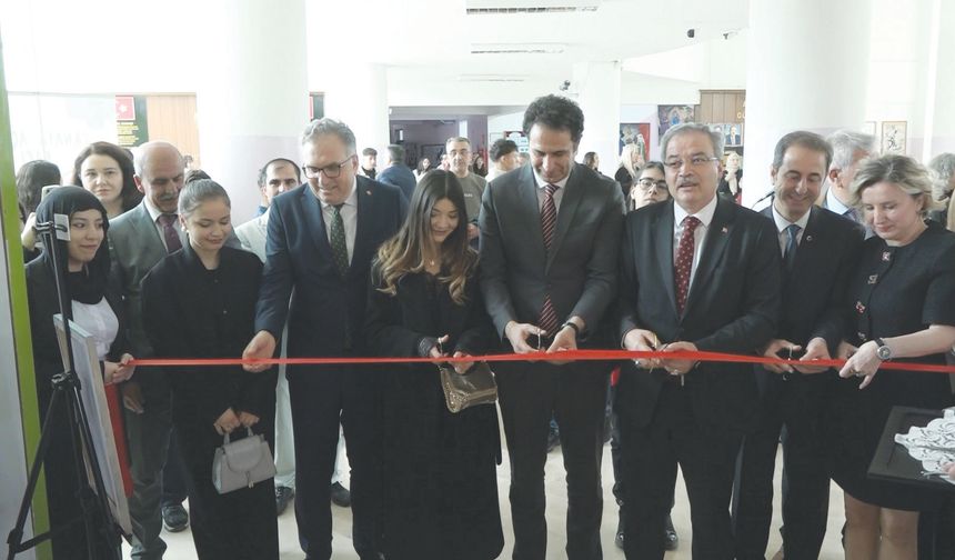 ‘Müze, eğitim modeli iddiası taşıyor’