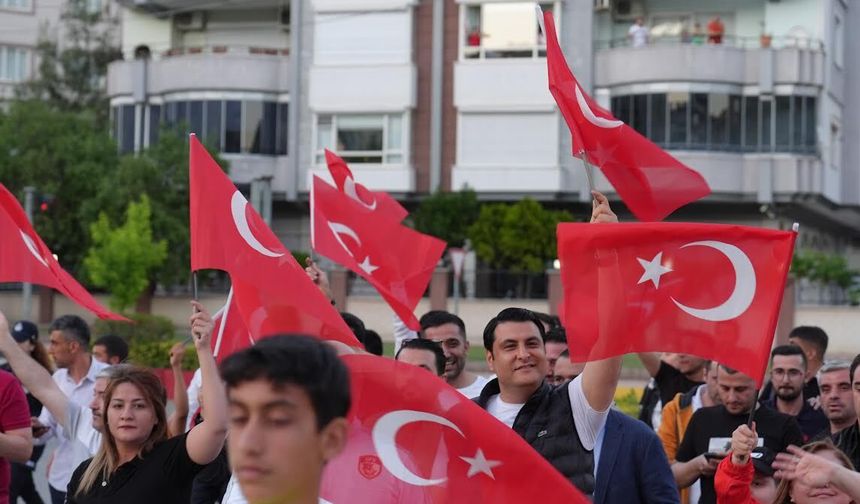 Touche, gençlerle buluşuyor