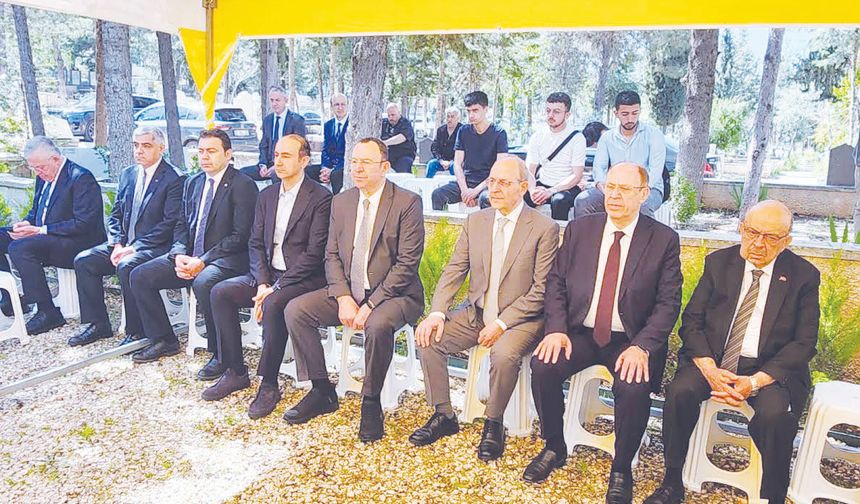 Naci Topçuoğlu dualarla anıldı