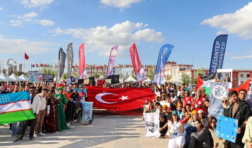 ‘Öğrencilerin aktif olması bizim için önemli’