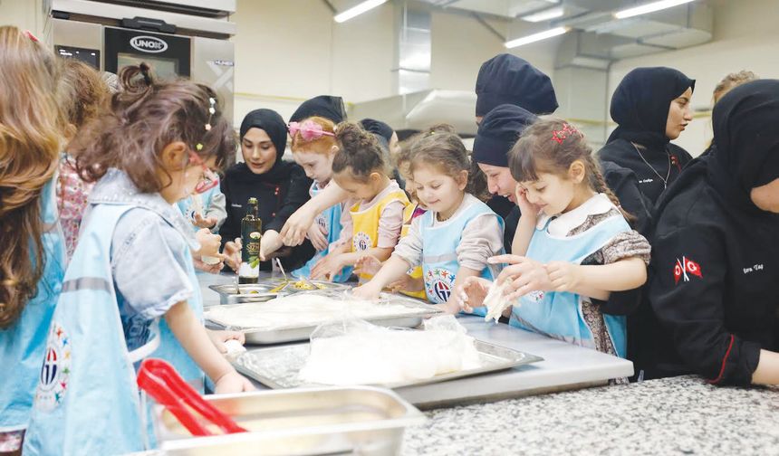 ‘Kültürel miras mutfağa dokunarak başlar’