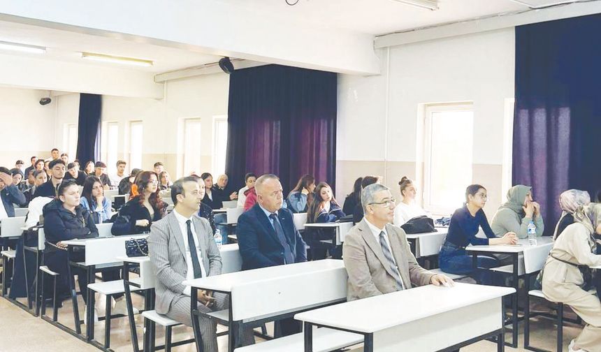 ‘Üreten gençlere hibe desteği sağlıyoruz’