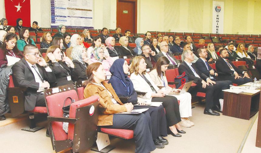 ‘Program geliştirme süreci kalite süreçlerine uygun yürütülmeli’