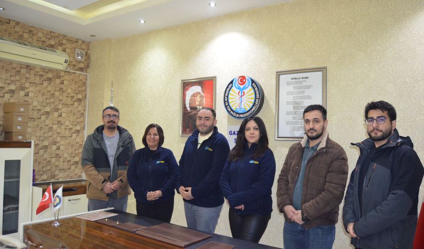 ‘HEMŞİREYİ EZEN SİSTEMİN KARŞISINDA DİMDİK DURACAĞIZ’