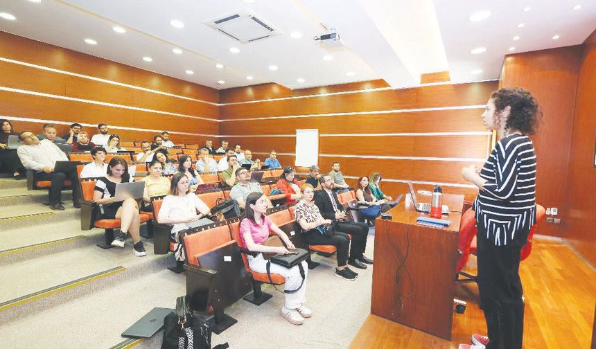 Ders bilgi paketlerindeki eksikler saptandı!