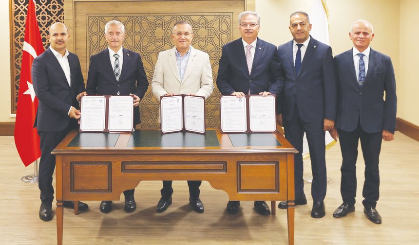 ‘Gençlerin başarısını ödüllendirmeliyiz’
