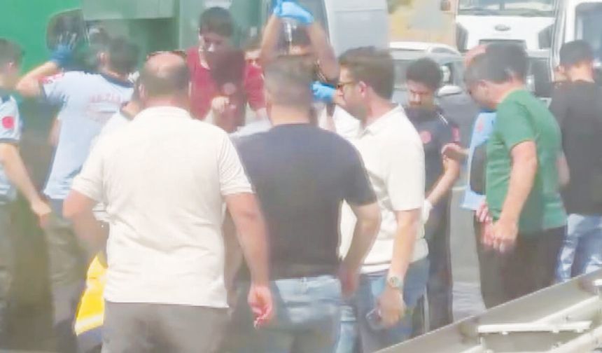 Araç sıkışan sürücü tedavi altında!