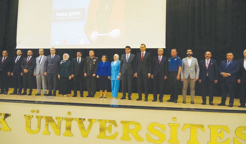 ‘Milletimiz, iradesine sahip çıktı’