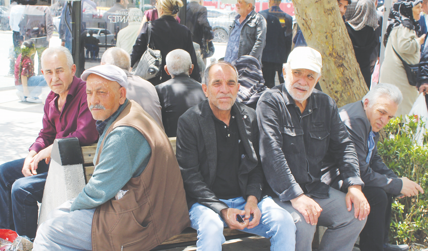 ‘Kademeli emeklilik yasalaşmalı’