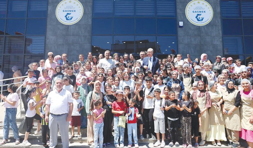 ‘Çocukları her yönden geleceğe hazırlamamız gerekiyor’