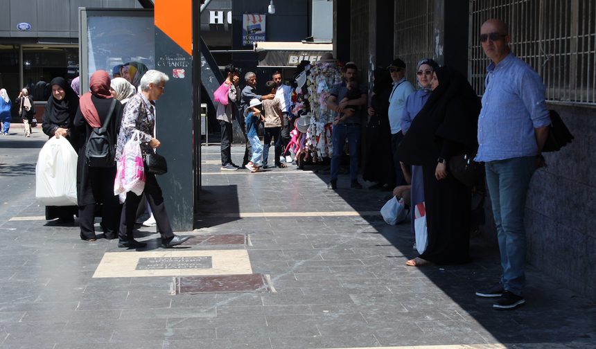 ‘PAHALI BİR ŞEHİR HALİNE GELDİK’
