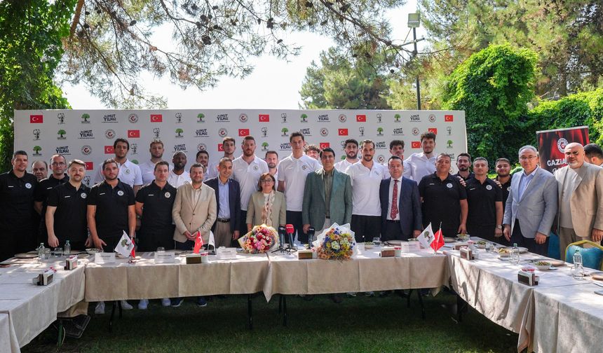 “İLK HEDEF ŞAMPİYONLUK”