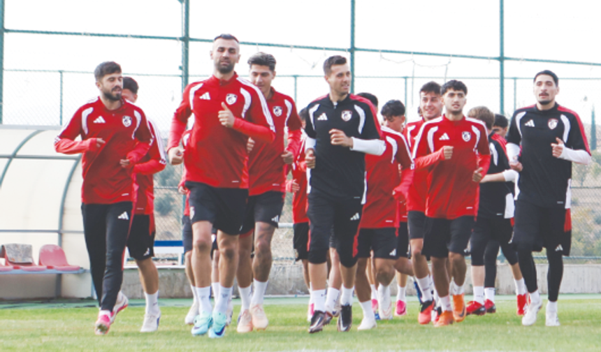 TAKIM, BAŞAKŞEHiR MESAiSiNi SÜRDÜRÜYOR