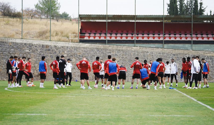 GAZiANTEP FK’DA BAŞAKŞEHiR MESAiSi SÜRÜYOR